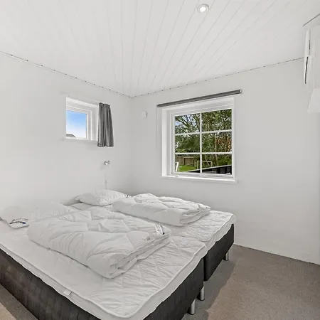 Guthbrand - 1-3km From The Sea By Interhome Ferienhaus