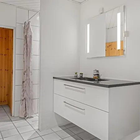 Guthbrand - 1-3km From The Sea By Interhome Ferienhaus