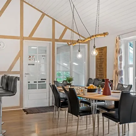 Ferienhaus Guthbrand - 1-3km From The Sea By Interhome