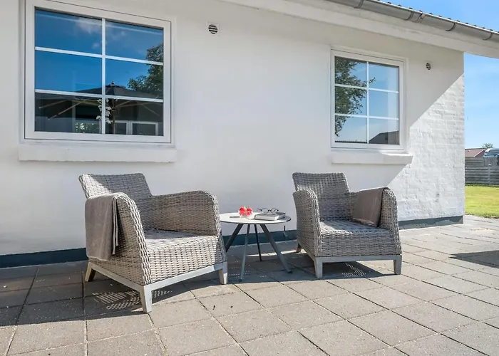 Guthbrand - 1-3km From The Sea By Interhome