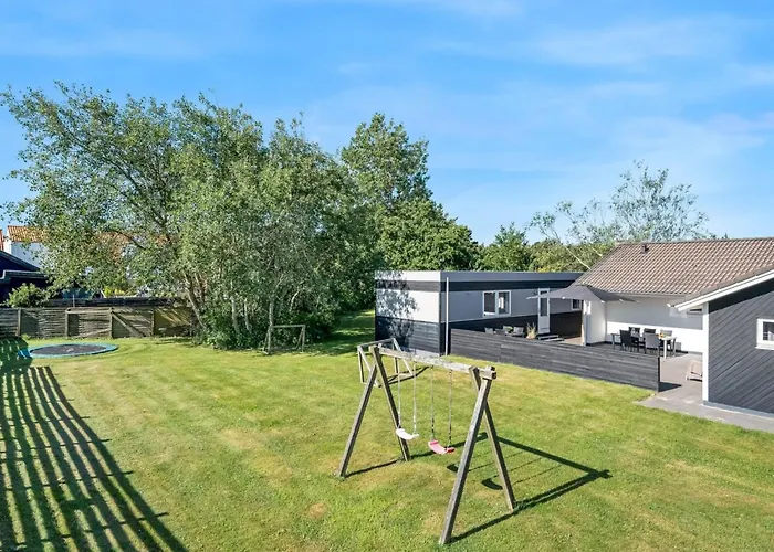 Feriehus Guthbrand - 1-3km From The Sea By Interhome *