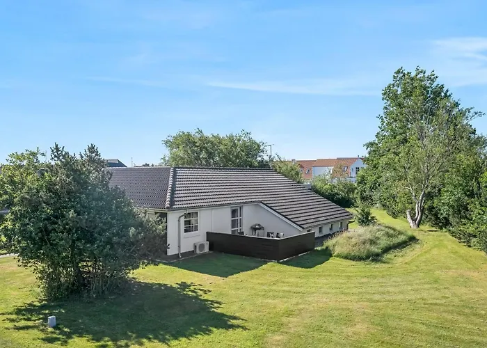 Ferienhaus Guthbrand - 1-3km From The Sea By Interhome *